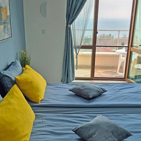 Black Sea Narcissus - Quiet Studio With Amazing Sea View Varna Eksteriør billede