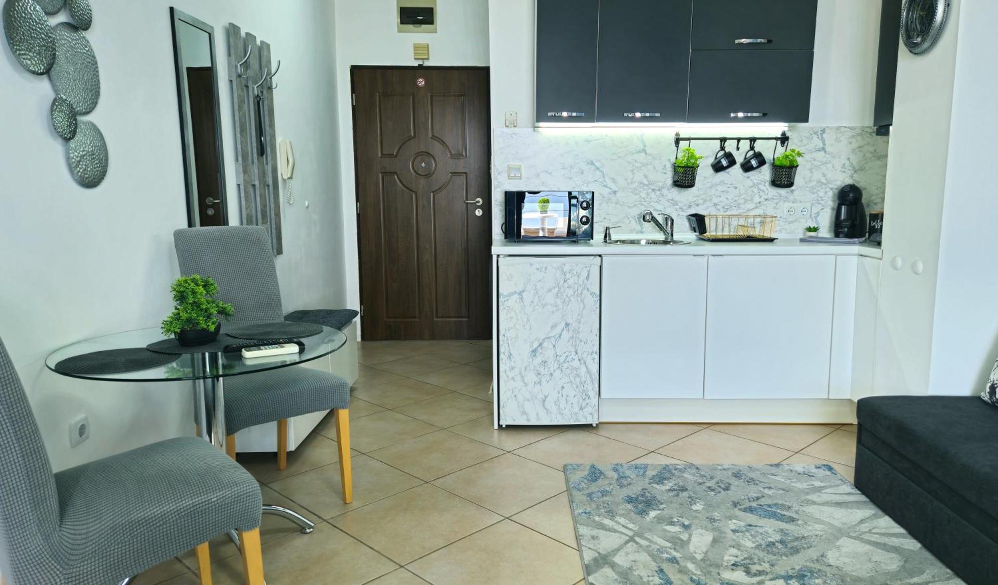 Black Sea Narcissus - Quiet Studio With Amazing Sea View Varna Eksteriør billede